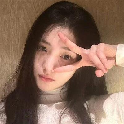 橱窗里的兔子先生